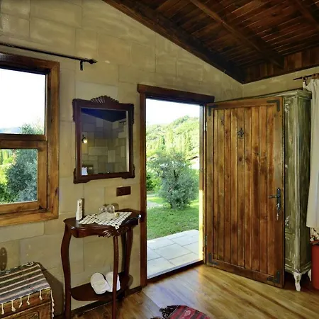 Salkim Konak Ve Agac Evler Pensiune