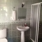 Salkim Konak Ve Agac Evler